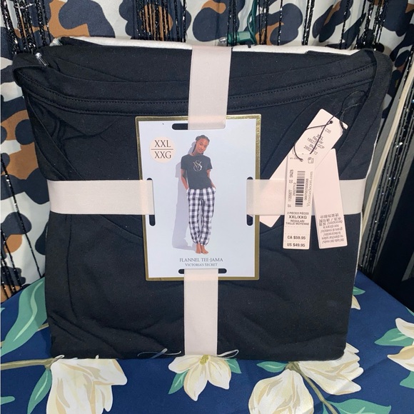 VICTORIA SECRET FLANNEL TEE JAMA SET SIZE XXL - Picture 2 of 7